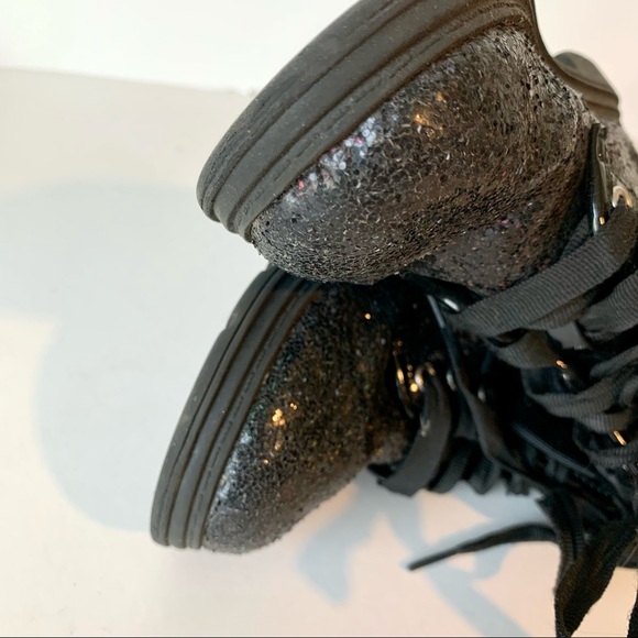 JOJO SIWA Black Glitter/Sparkle Bow High-Top Sneakers—SZ. 6 - Picture 16 of 16